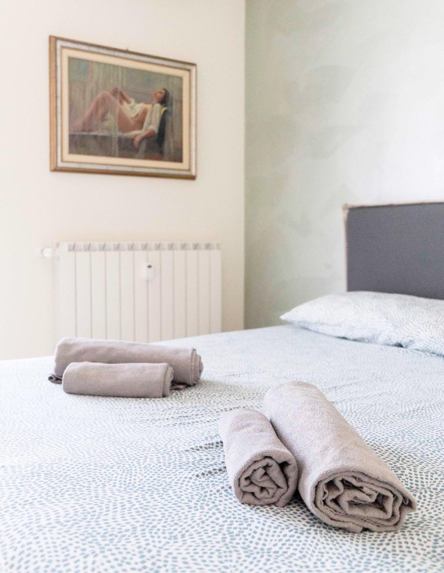 Blue Lake Arona - Cozy Apartment In City Center Eksteriør bilde